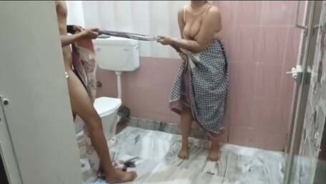 Younger stepbrother was masturbating while watching porn videos in the bathroom achanak behen ne dekh liya stepsister saw him